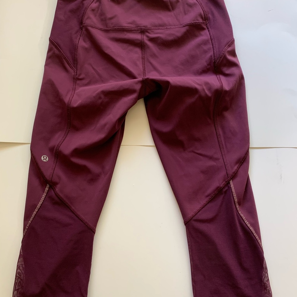 Lululemon Burgundy Cropped Leggings Mesh Side Panel Size 6